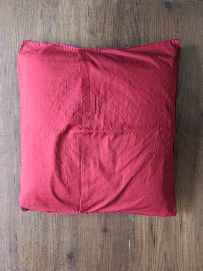 Applique work cushion cover