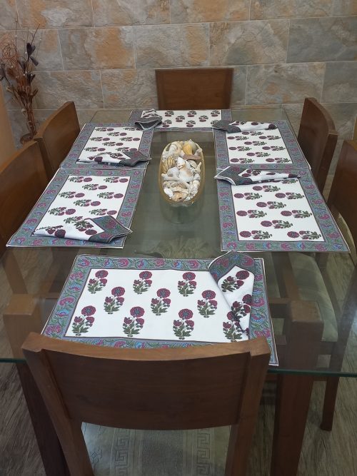 Table Mat set